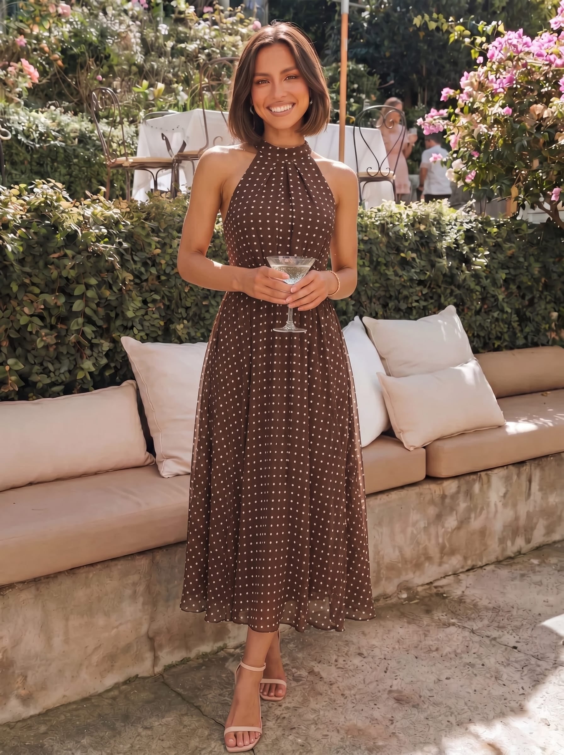 Robe midi A ligne à pois plissée sans bretelles et à col halter #Couleur_Pois Marrons