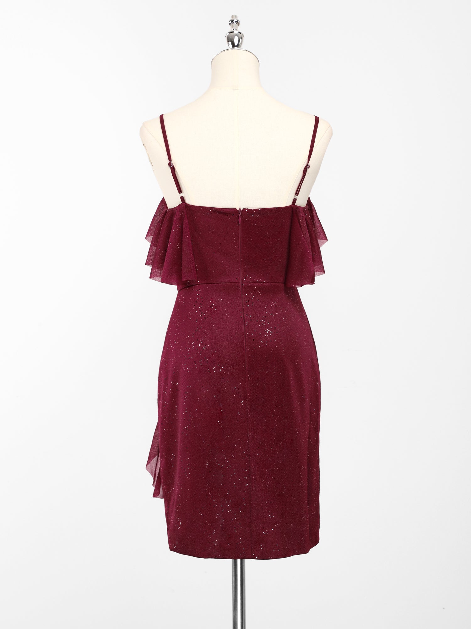Robe légère courte à bretelles fines avec dos nu #Couleur_Bordeaux Robe légère courte à bretelles fines avec dos nu