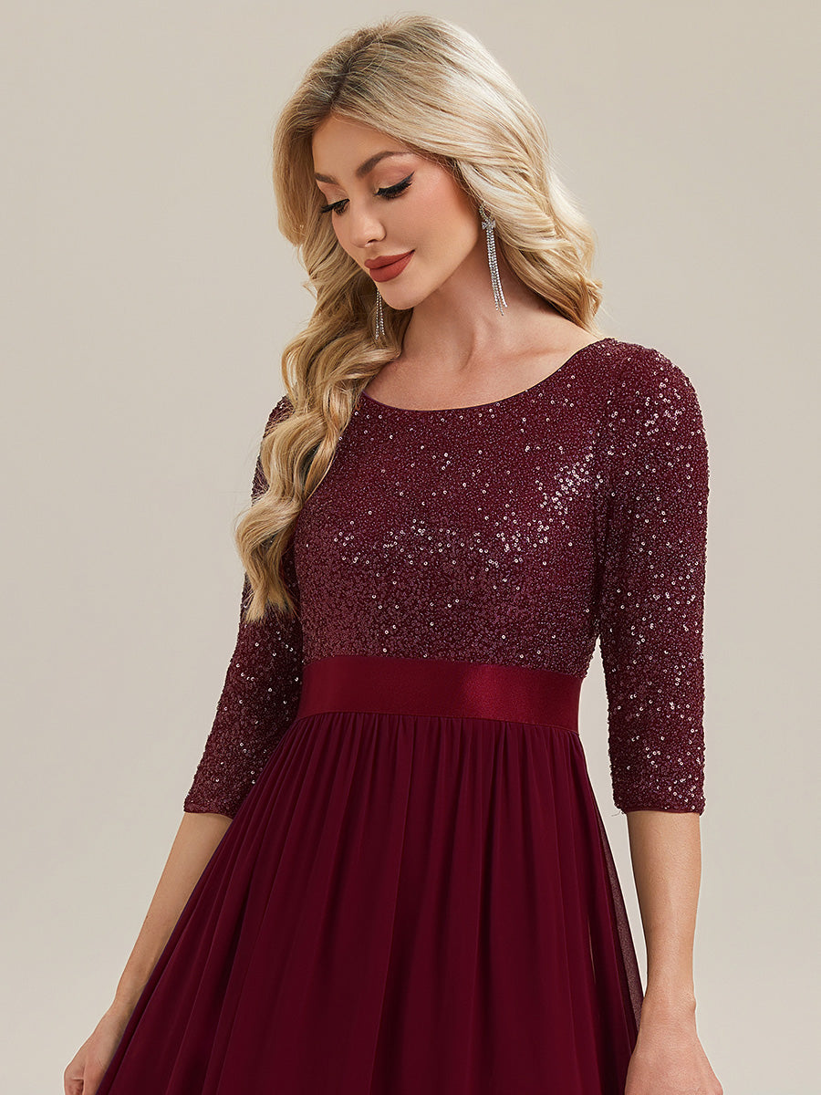 Robe de soirée chic à manches trois quarts en sequins avec patchwork coupe A longueur de sol et col rond #Couleur_Bordeaux