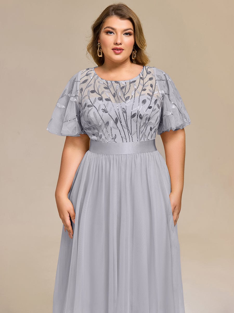 Robe d'invitée de mariage mi-longue à paillettes et feuilles #Couleur_Gris