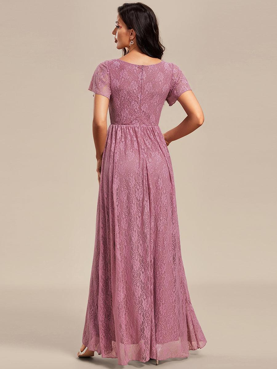 Robe de soirée en dentelle plissée à manches courtes et col en V #Couleur_Orchidee