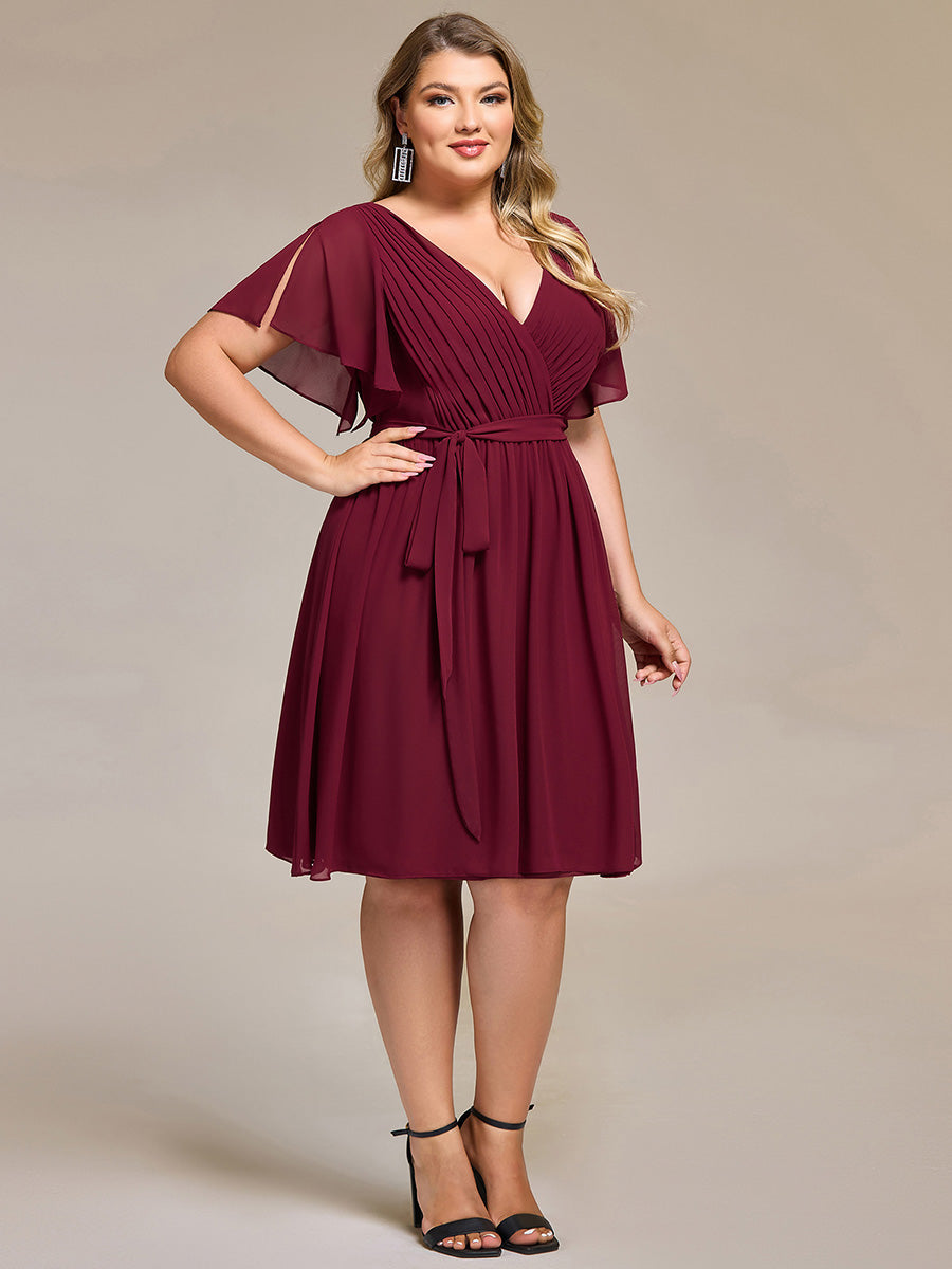 Robe d'invité de mariage trapèze en mousseline fluide à encolure ronde et longueur au genou #Couleur_Bordeaux