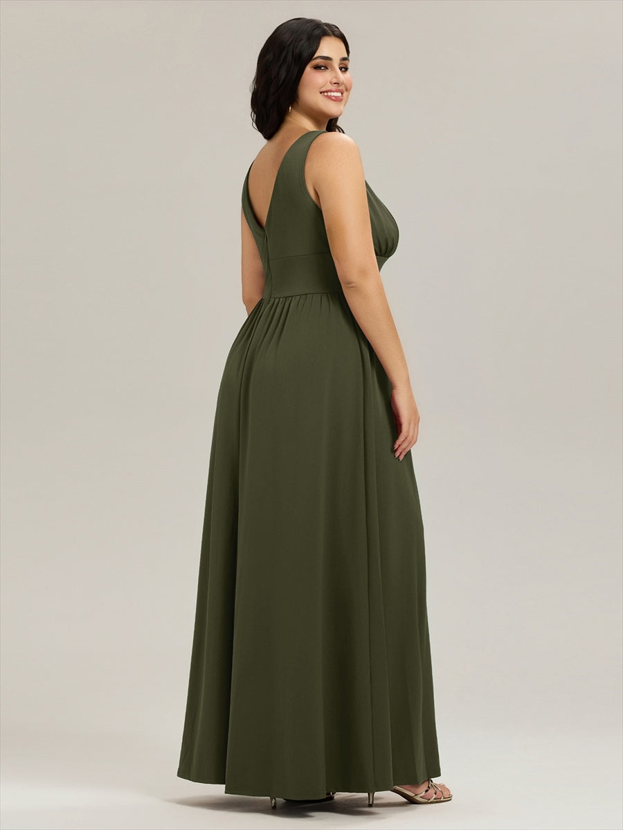Robe de soir??e longue au sol ?? taille empire et ?? encolure en V #Couleur_Vert Olive