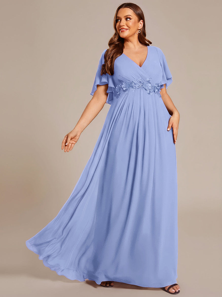 Robe longue à manches à volants décolleté en V profond avec appliques coupe évasée #Couleur_FB