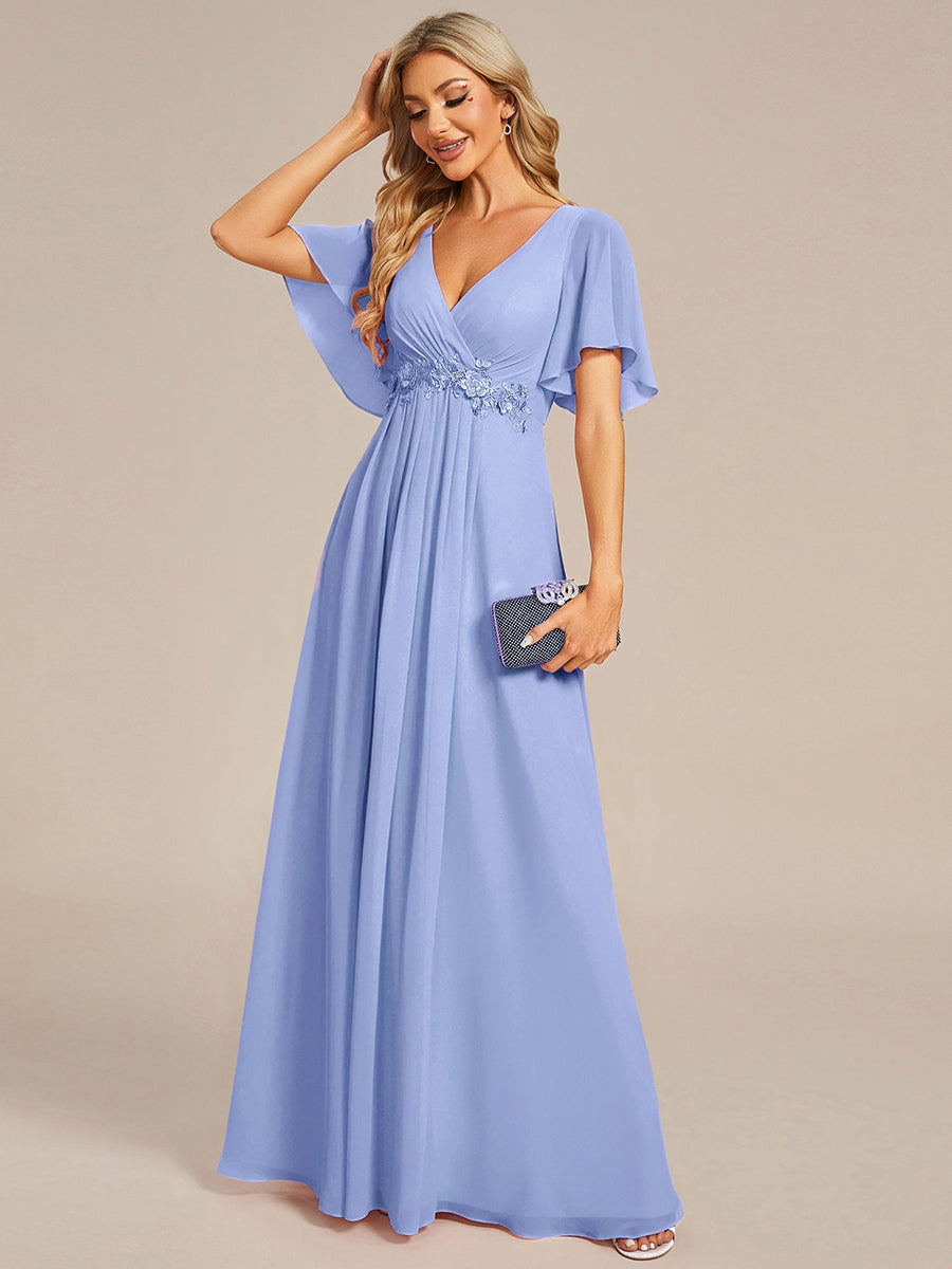 Robe longue à manches à volants décolleté en V profond avec appliques coupe évasée #Couleur_FB