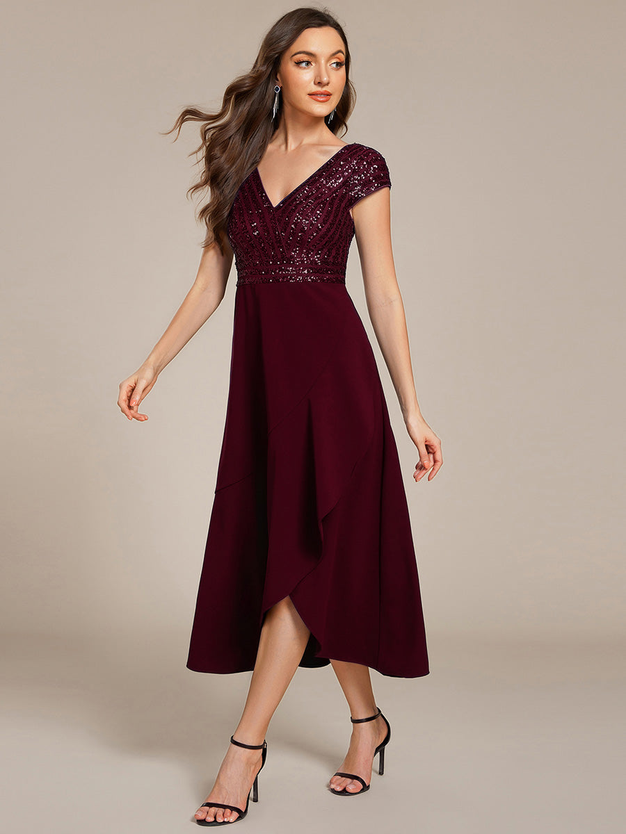 Robe de soirée mi-longue à manches courtes en mousseline asymétrique à sequins #Couleur_Bordeaux