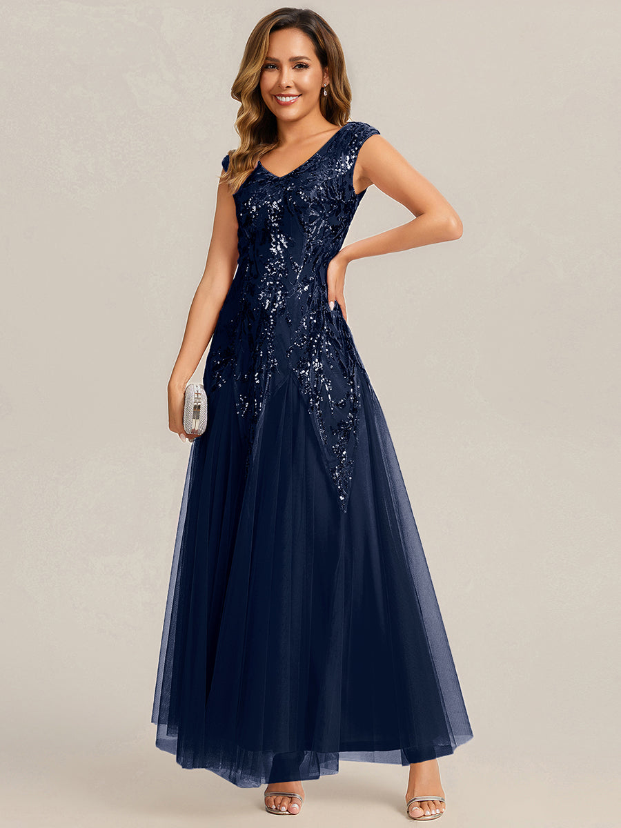 robe longue sans manches décolletée en V brodée de fleurs en A #Couleur_Bleu Marine