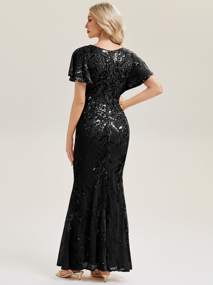 Robe de soirée chic à manches courtes en tissu extensible avec fente haute sur la cuisse et détails en sequins longueur maxi #Couleur_Noir
