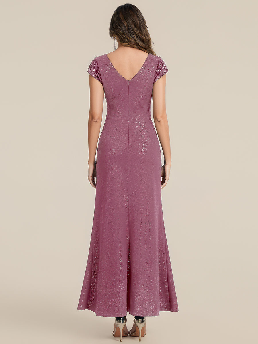 Robe moulante à manches courtes en stretch élevé avec décolleté en V noué et détails en sequins #Couleur_Orchidee