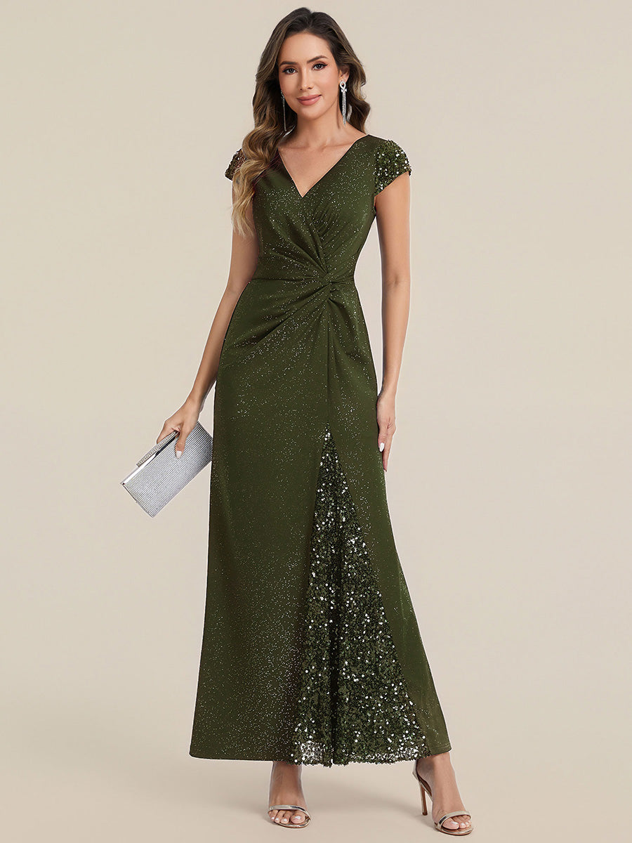 Robe moulante à manches courtes en stretch élevé avec décolleté en V noué et détails en sequins #Couleur_Vert Olive