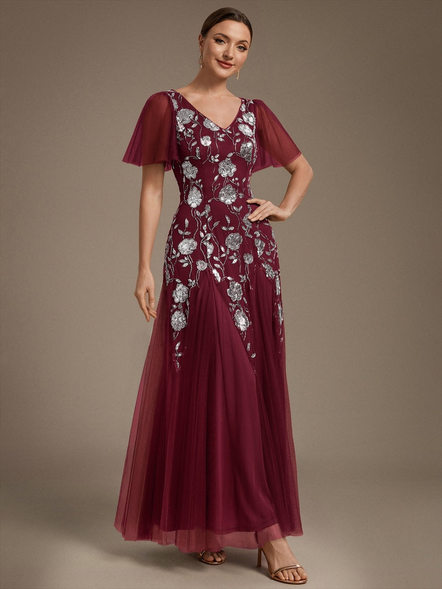 Robe longue à manches courtes en sequins avec volants et décolleté en V #Couleur_Bordeaux