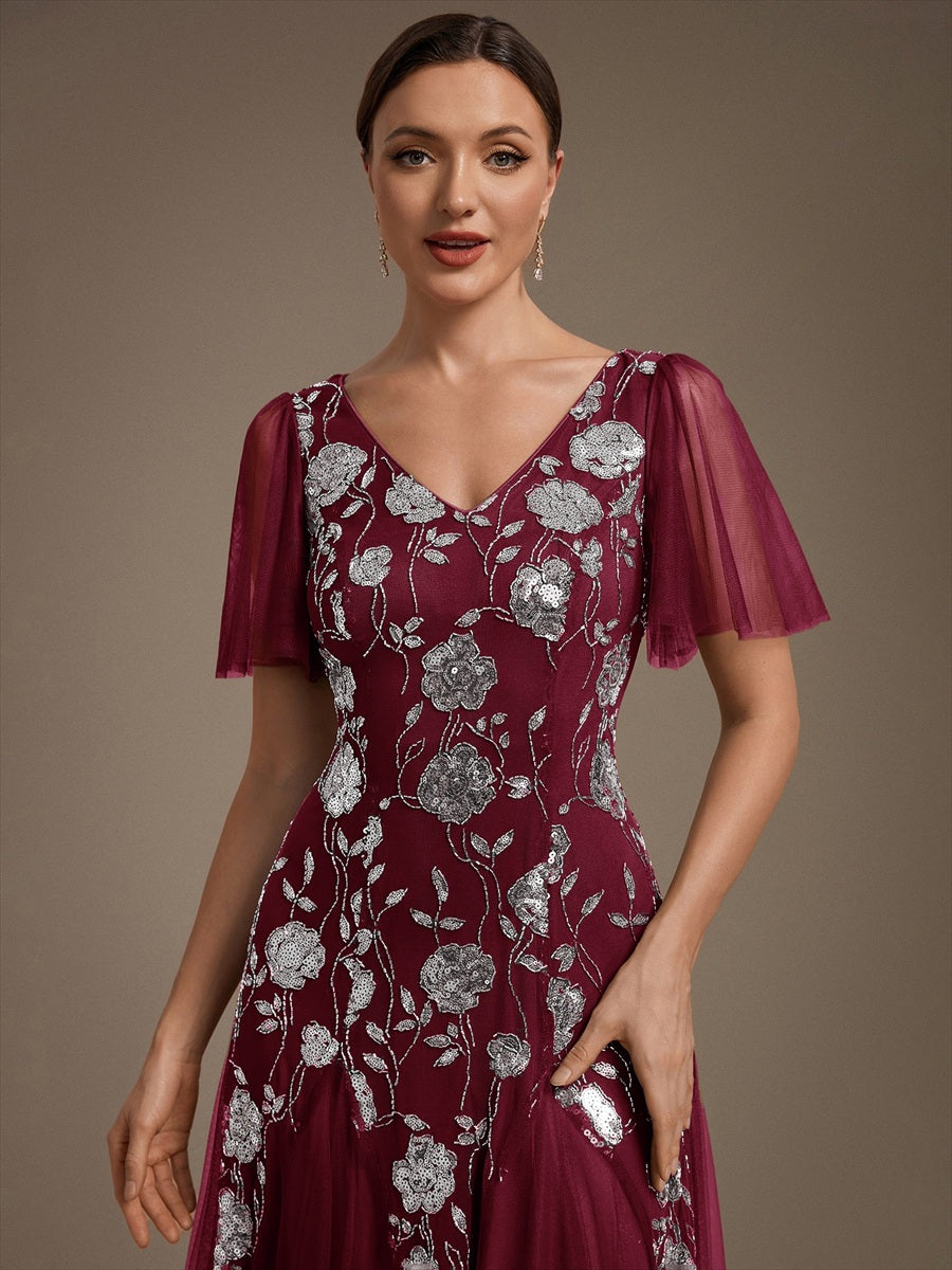Robe longue à manches courtes en sequins avec volants et décolleté en V #Couleur_Bordeaux