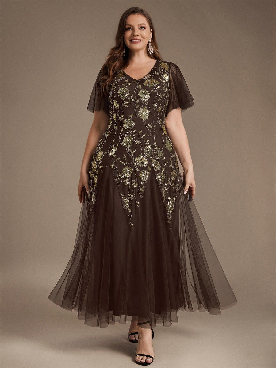 Robe longue à manches courtes en sequins avec volants et décolleté en V #Couleur_Marron chocolat