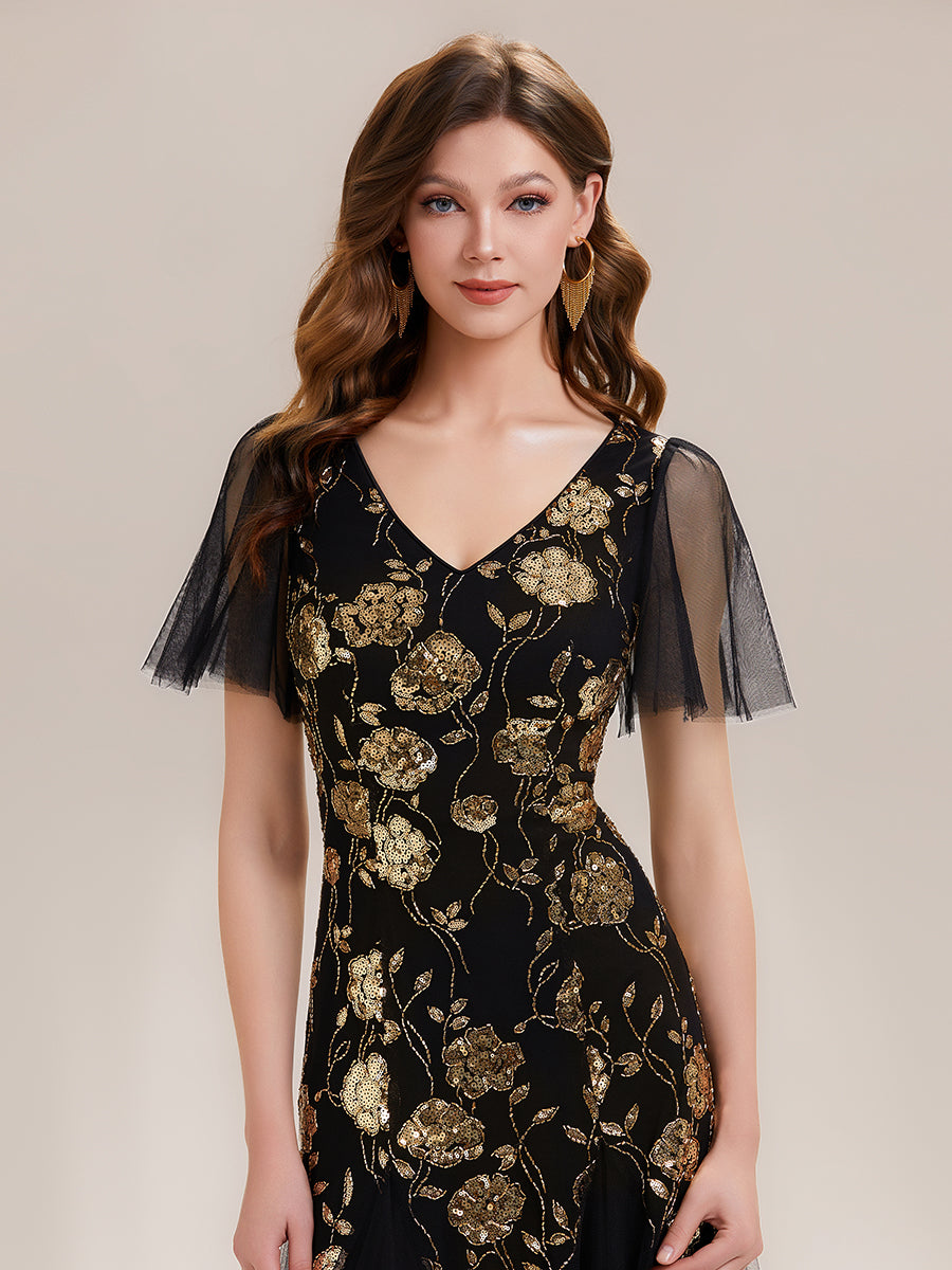 Robe longue à manches courtes en sequins avec volants et décolleté en V #Couleur_Noir & Or
