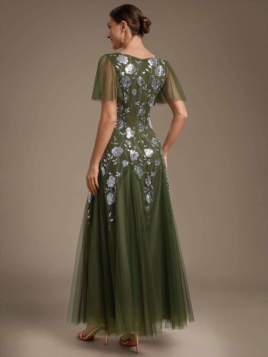 Robe longue à manches courtes en sequins avec volants et décolleté en V #Couleur_Vert Olive