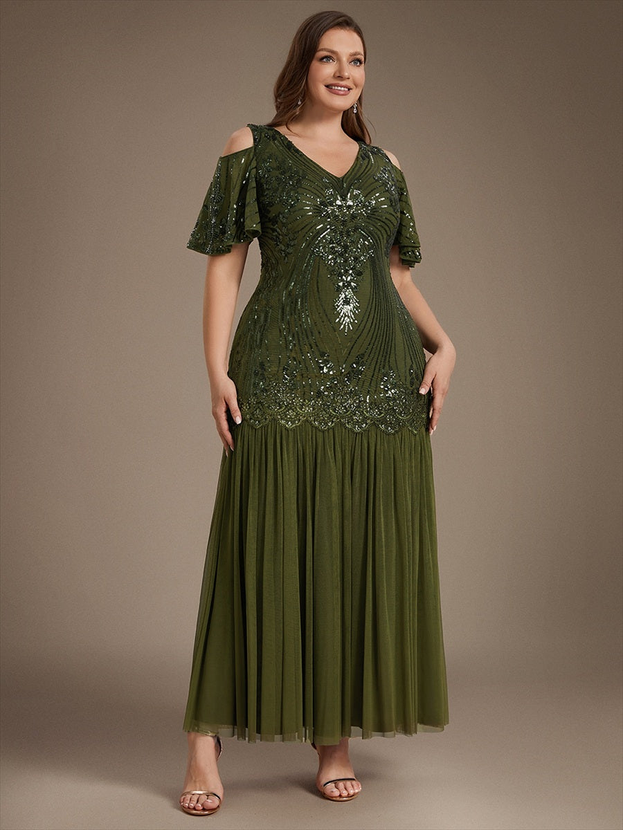 Sequins Col V Fourreau À volants Fermeture zippée au dos Sans coques, avec doublure. robe de soirée #Couleur_Vert Olive