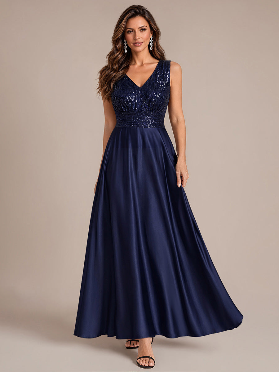 Robe A-Line sans manches à décolleté en V maxi longueur avec fermeture éclair au dos en sequins #Couleur_Bleu Marine