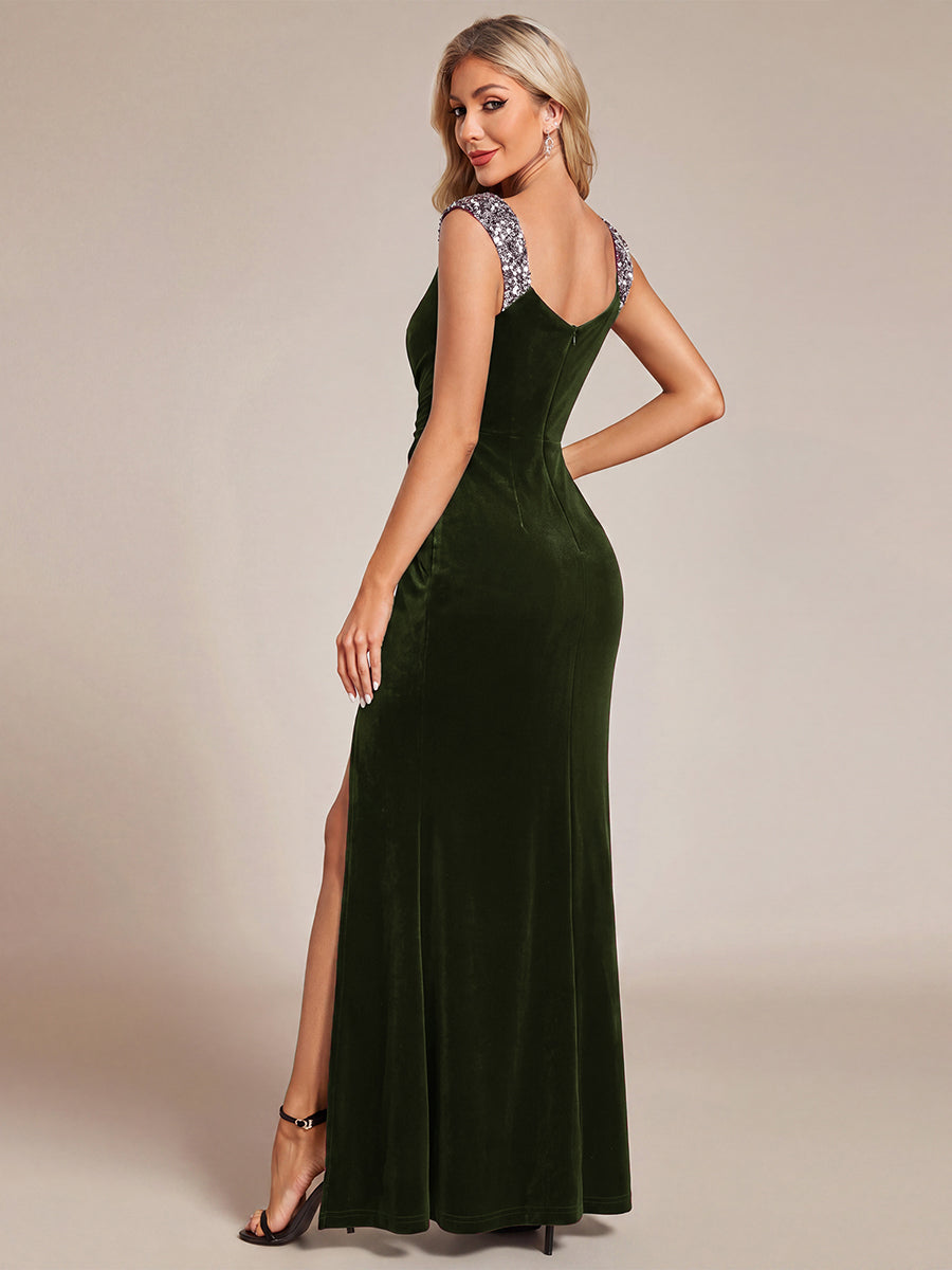 Robe sirène sans manches à décolleté en V en sequins longueur maxi avec fermeture éclair au dos et fente #Couleur_Vert Olive