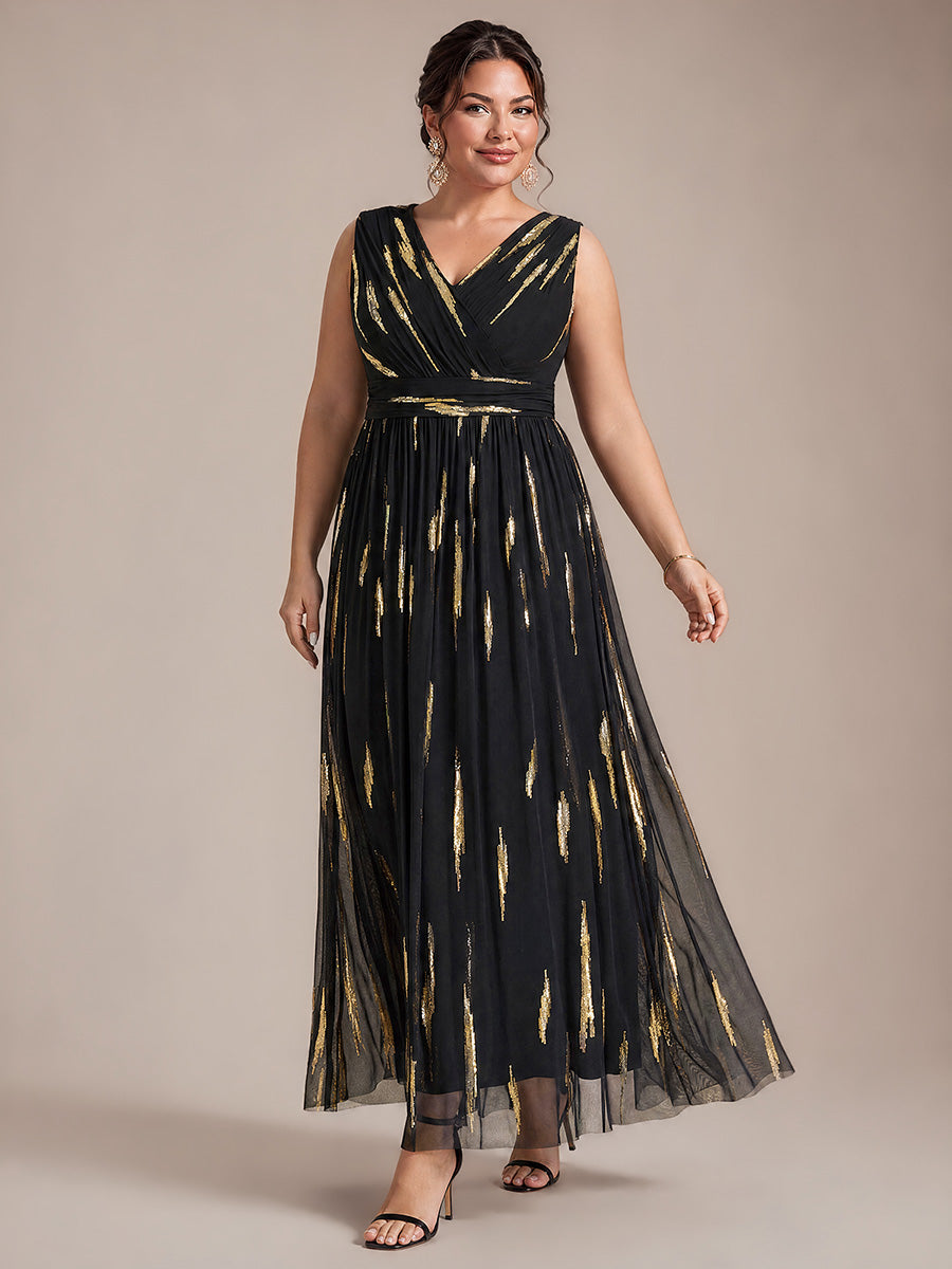 Robe A-Line sans manches en V maxi en sequins avec tissu extensible #Couleur_Noir / Or métallique