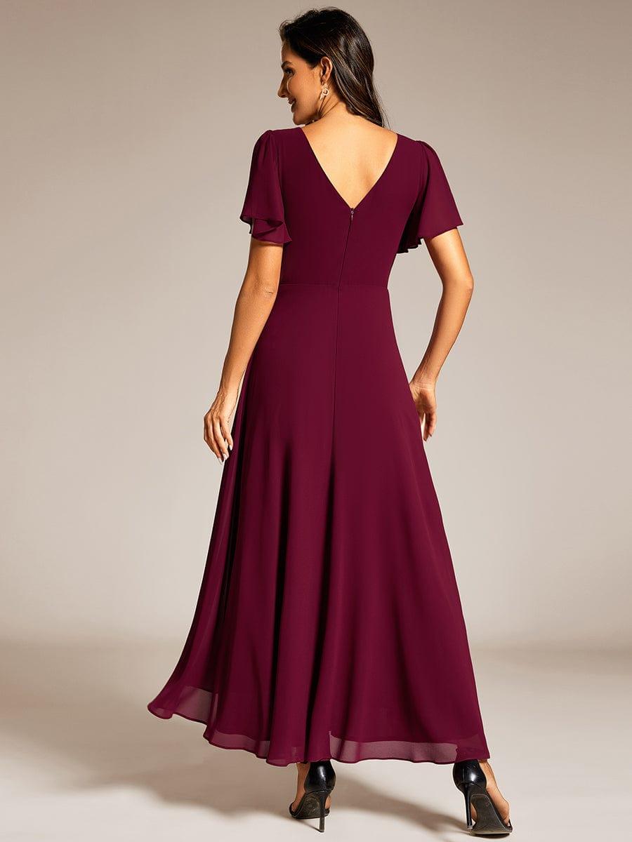Robe de soirée formelle en mousseline de soie à double col en V et taille ajustée #Couleur_Bordeaux