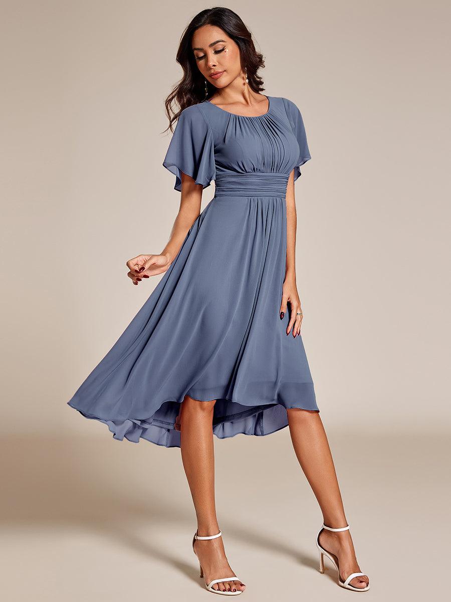 Robe d'invité de mariage trapèze en mousseline fluide à encolure ronde et longueur au genou #Couleur_Marine Fume