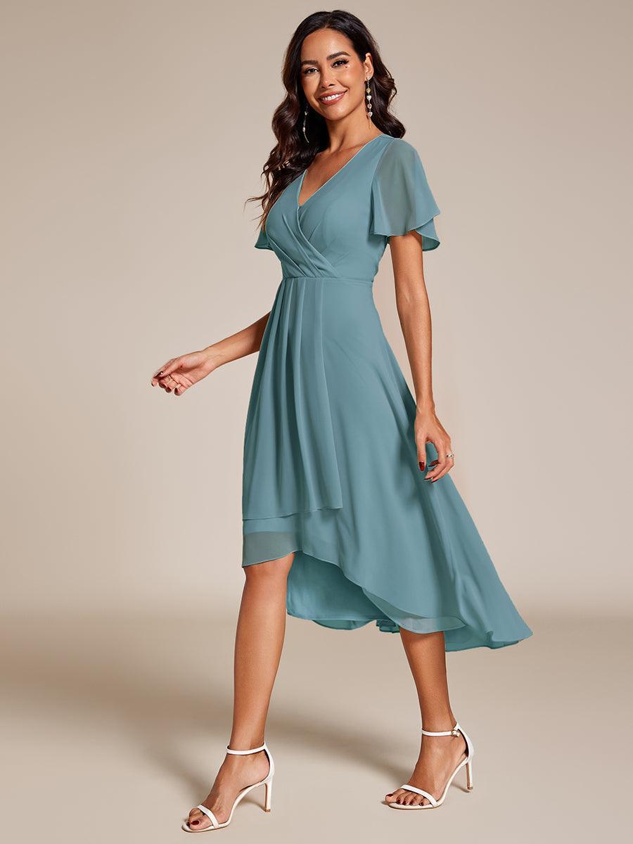 Robe D'invité De Mariage En Mousseline De Soie Mi-Longue Plissée à Manches à Volants Et Col En V #Couleur_Bleu Fume