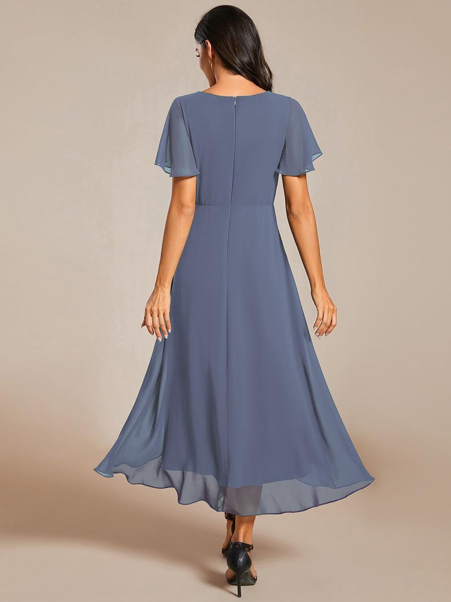 Robe D'invité De Mariage En Mousseline De Soie Mi-Longue Plissée à Manches à Volants Et Col En V #Couleur_Marine Fume