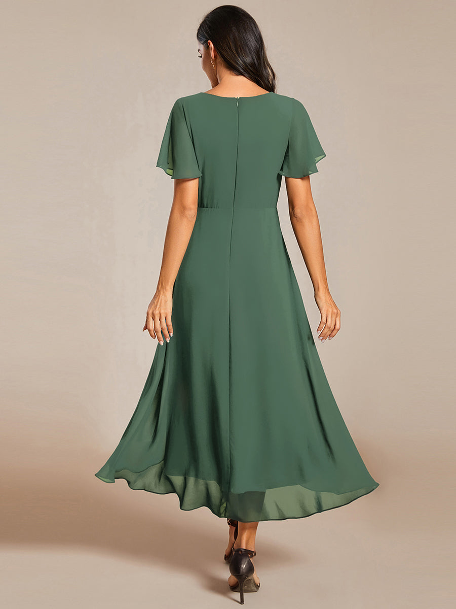 Robe d'invitée mi-longue en mousseline à manches courtes #Couleur_Eucalyptus