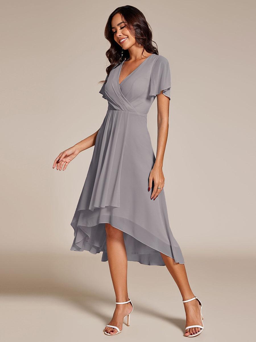 Robe D'invité De Mariage En Mousseline De Soie Mi-Longue Plissée à Manches à Volants Et Col En V #Couleur_Gris