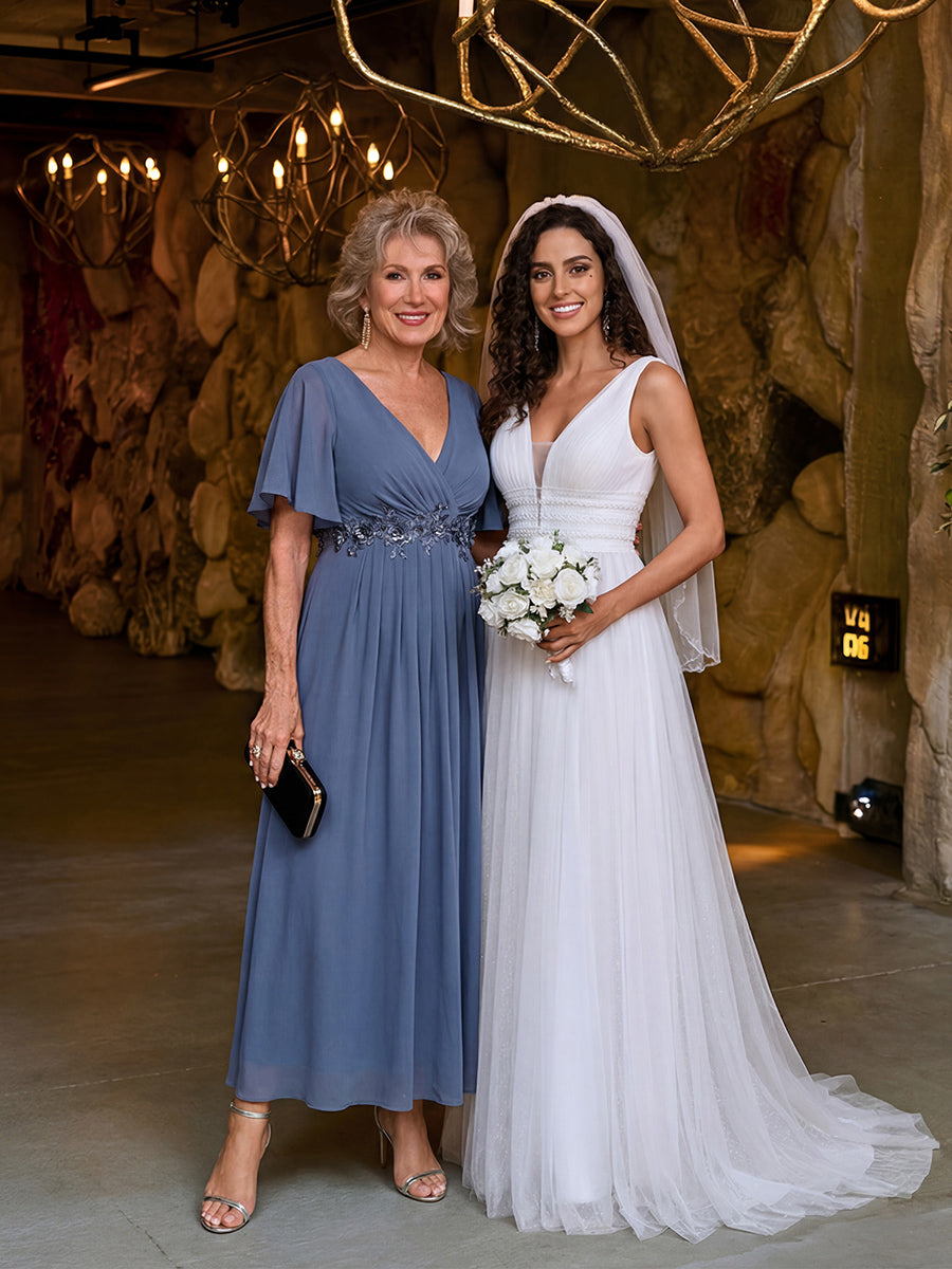 Robe d'invité de mariage mi-longue en mousseline à col en V avec appliques à la taille #Couleur_Marine Fume