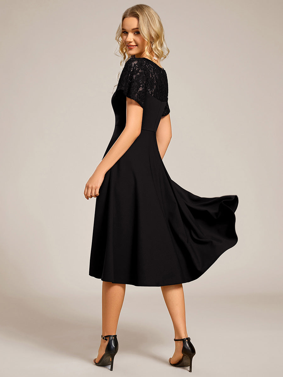 Robe d'invité de mariage mi-longue à col en cœur et manches courtes ajourées avec poches #color_Black