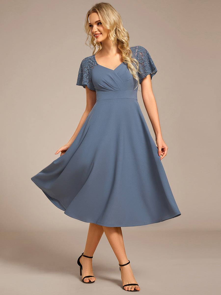 Robe d'invité de mariage mi-longue à col en cœur et manches courtes ajourées avec poches #Couleur_Bleu Denim