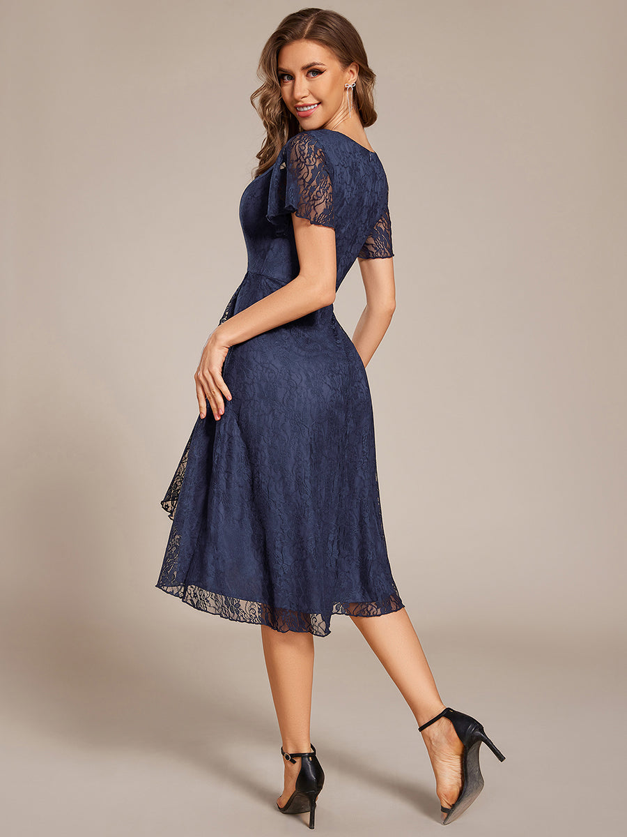 Robe d'invitée de mariage avec col en V et manches volantées en dentelle et feuille de lotus #Couleur_Bleu Marine
