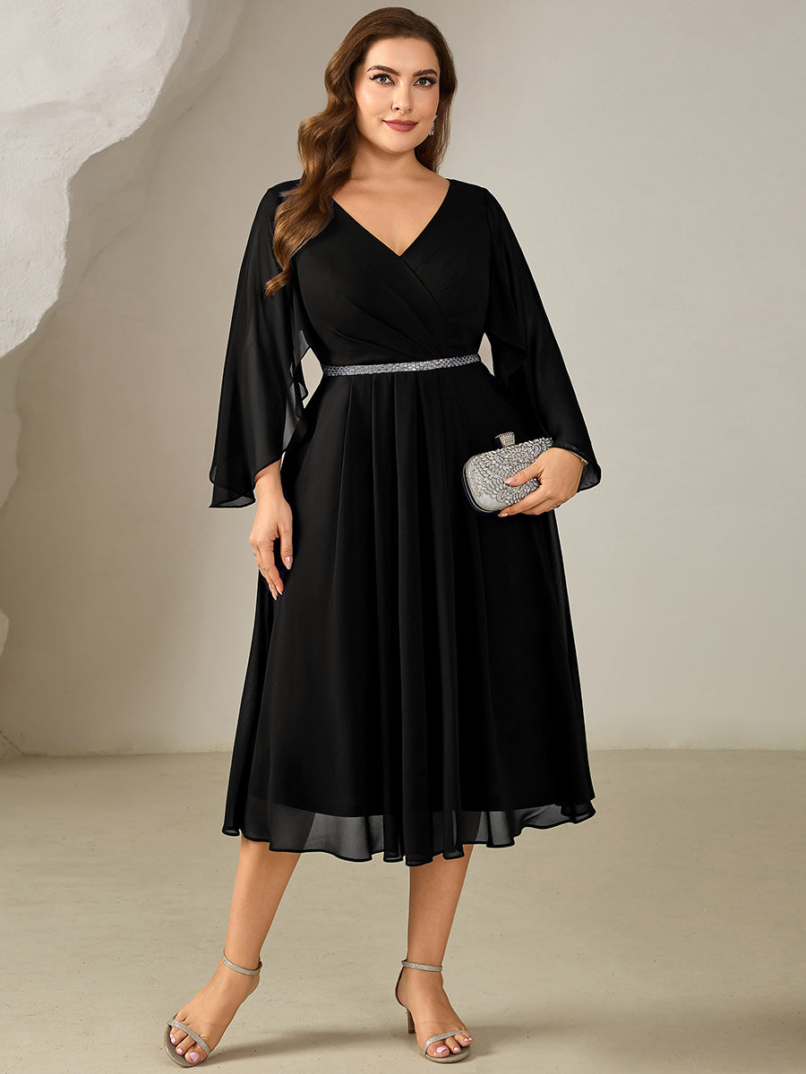 Robe midi A ligne à encolure en V profond à volants et manches trois quarts grande taille avec accent chaîne Robes d'invité de mariage #Couleur_Noir