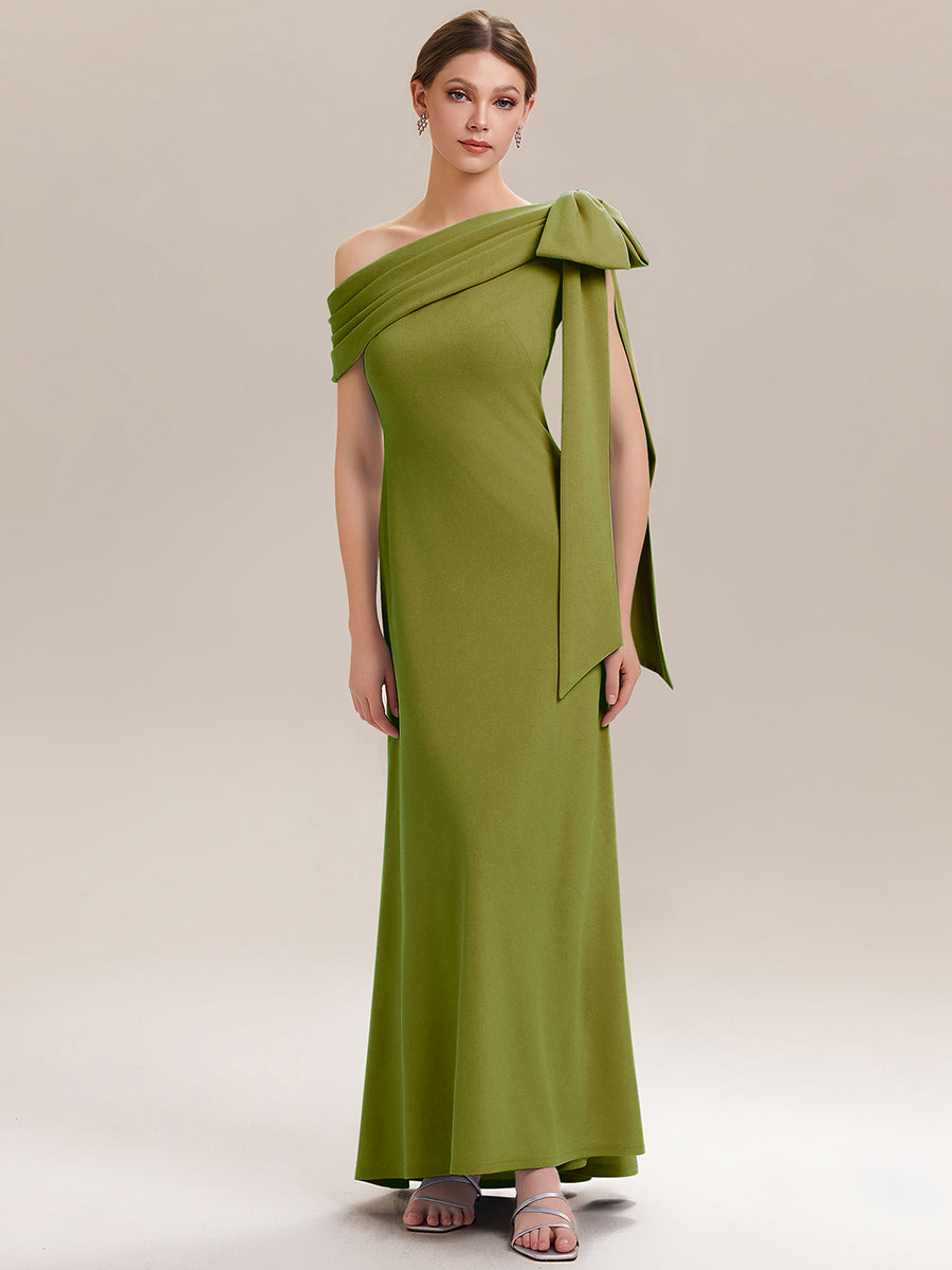 Robe longue ajustée à encolure asymétrique sans bretelles avec détail de nœud en tissu extensible #Couleur_CT