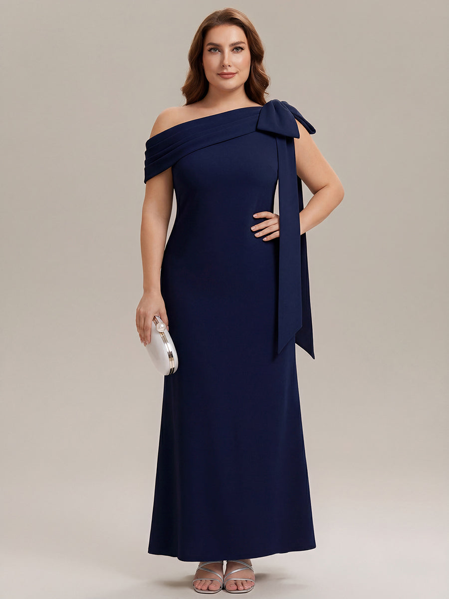 ever NOIR|Robe longue ajustée à encolure asymétrique débardée avec détail de noeud drapé en tissu extensible