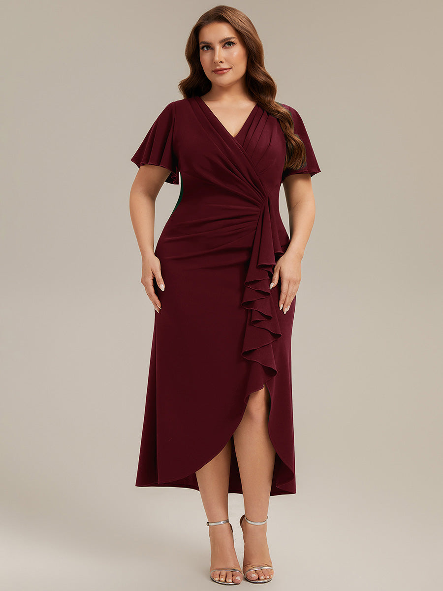robe maxi ajustée à décolleté en V profond à manches courtes avec volants et fente haute sur la cuisse #Couleur_Bordeaux