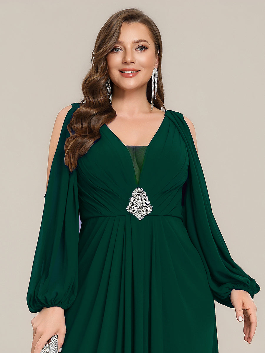 Robe maxi à manches longues en V avec des embellissements en strass froncés #Couleur_Vert Fonce