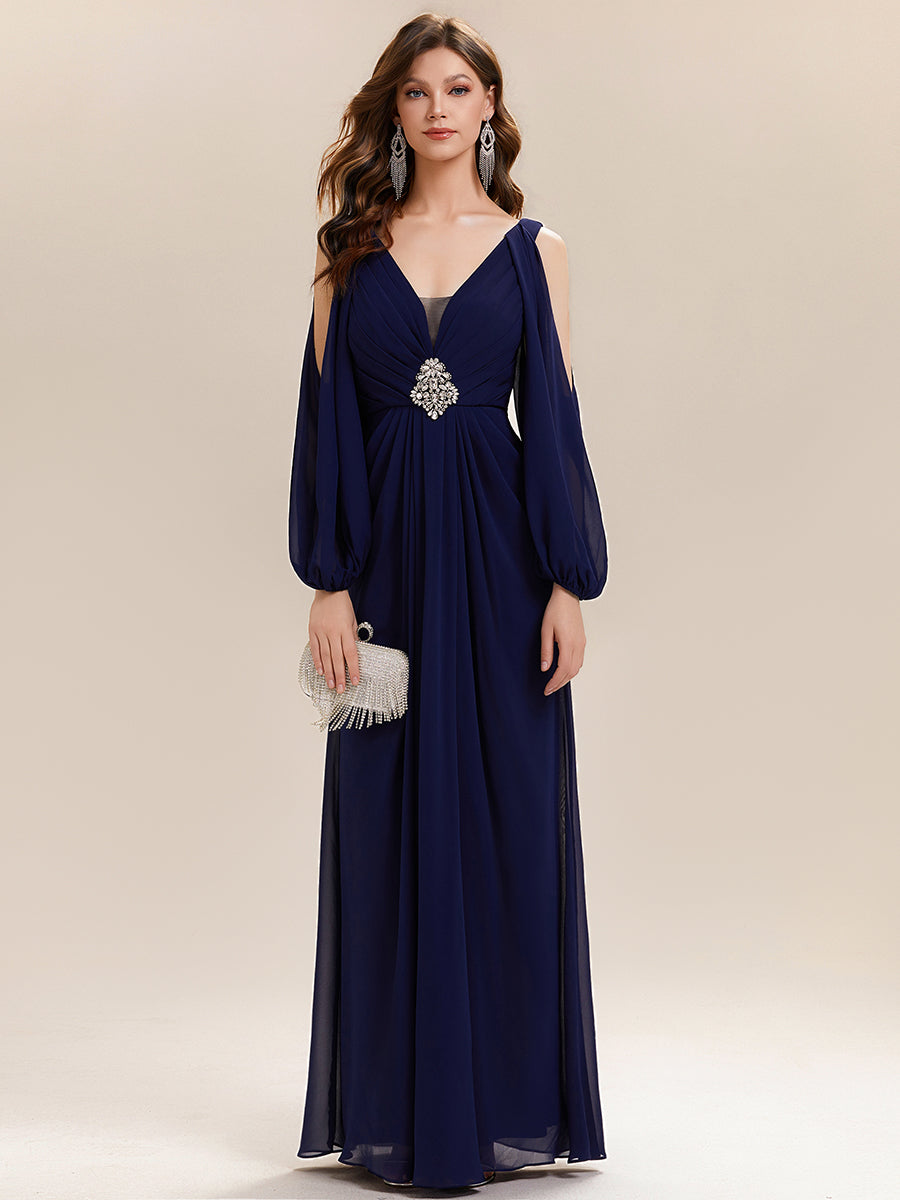 Robe maxi à manches longues en V avec des embellissements en strass froncés #Couleur_Bleu Marine