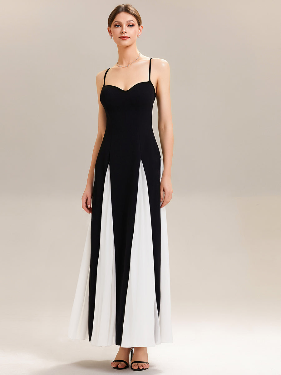 Robe longue sans manches et sans bretelles en A avec bretelles spaghetti ajustables et détails en patchwork #Couleur_Noir