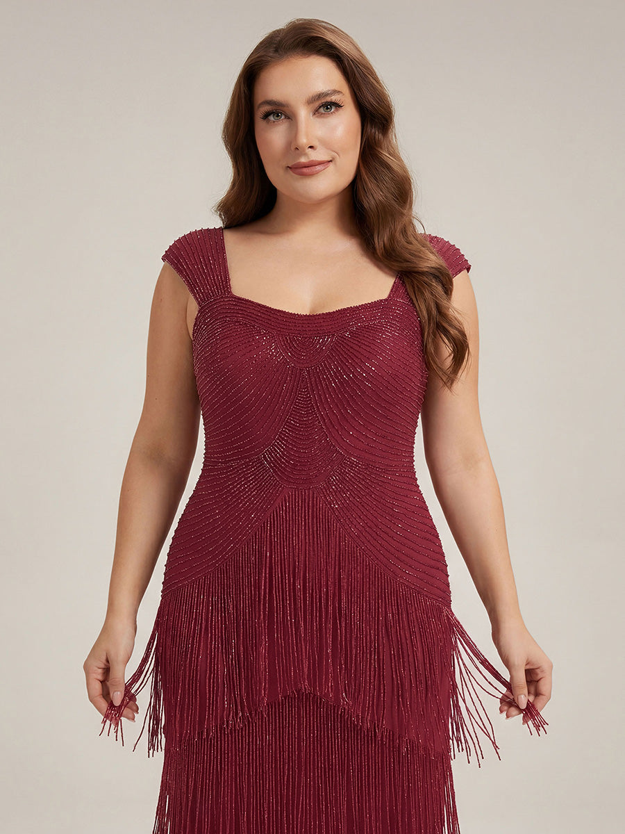 Robe midi sans bretelles en forme de fourreau ornée de perles et de sequins avec décolleté carré #Couleur_Bordeaux