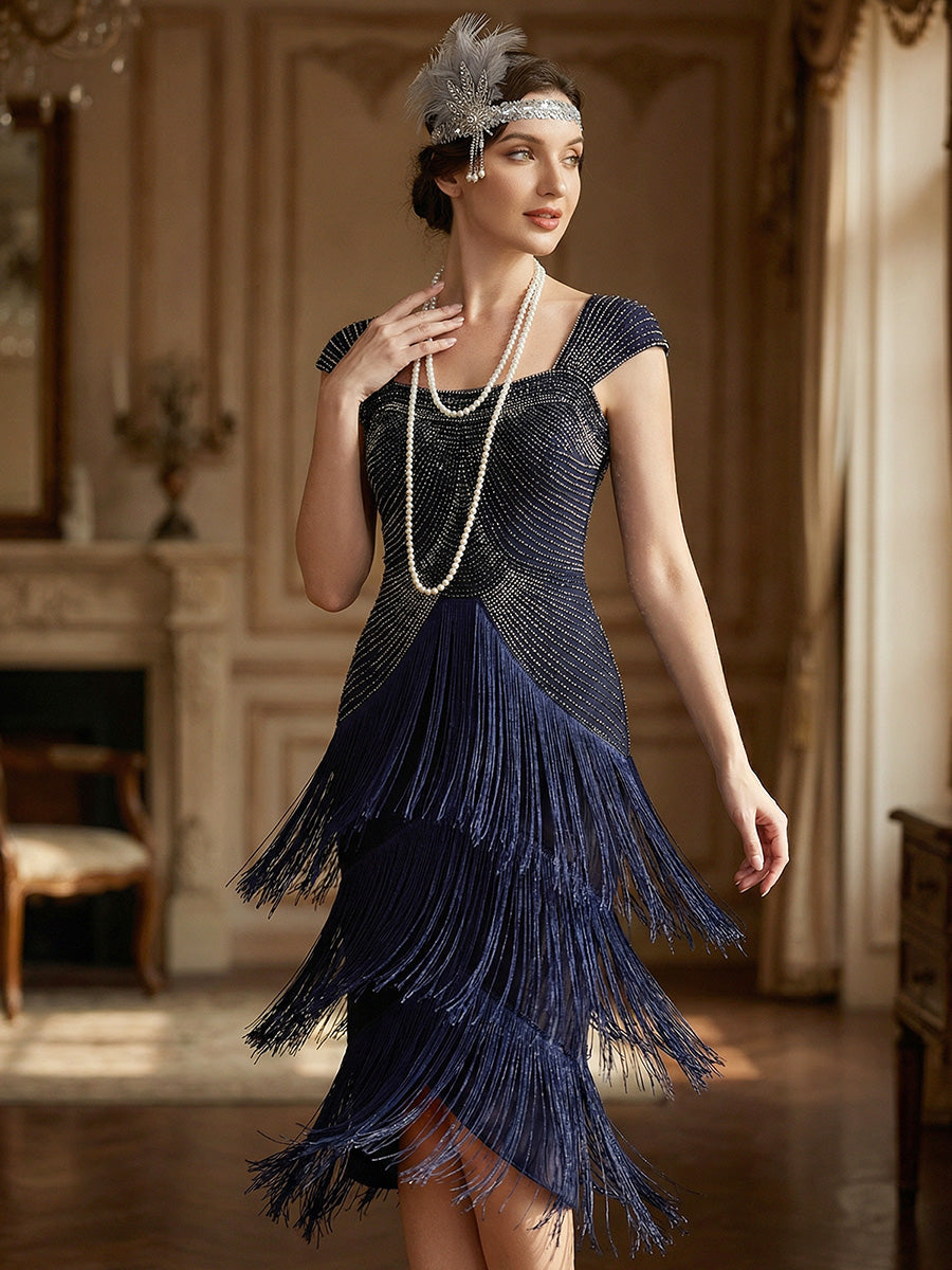 Robe midi sans bretelles en forme de fourreau ornée de perles et de sequins avec décolleté carré #Couleur_Bleu Marine