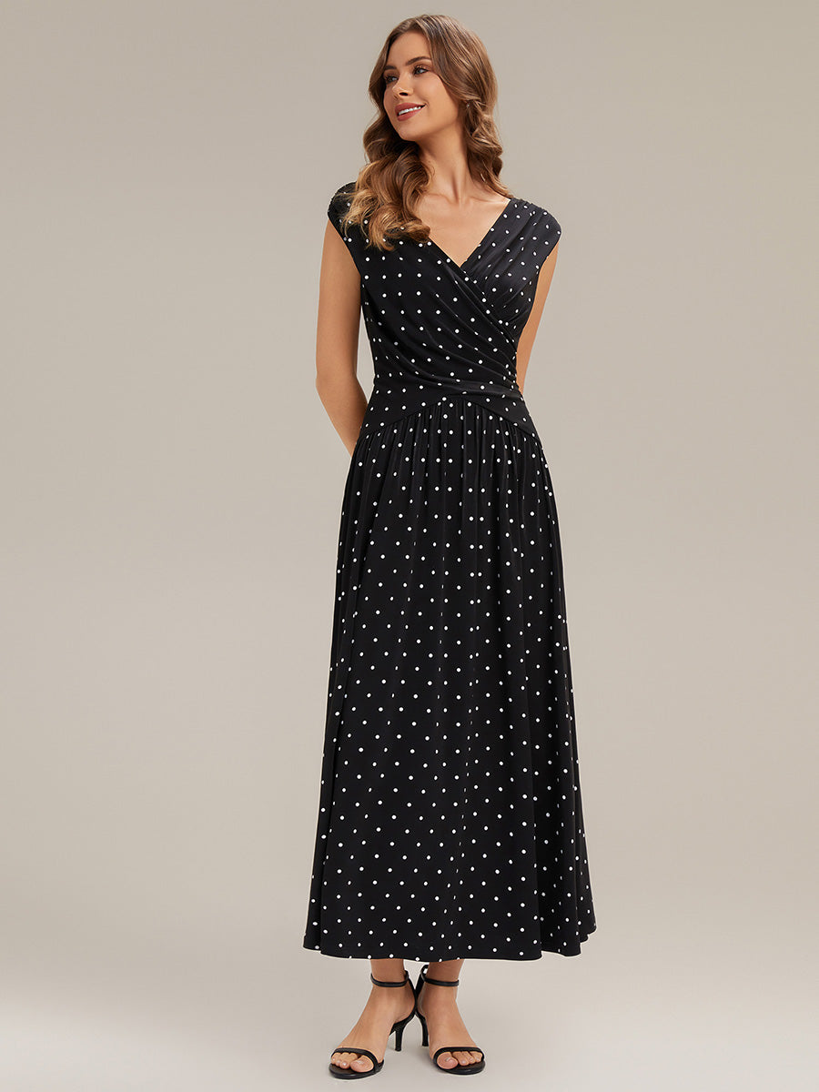 Robe maxi sans bretelles à décolleté en V en jersey extensible avec pois froncés #Couleur_Noir à pois