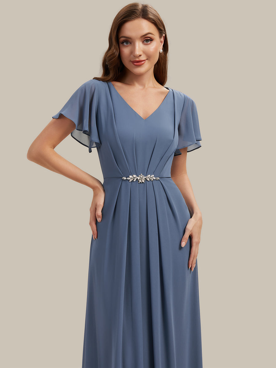 Robe longue maxi ligne A avec manches à volants col en V ornée de strass #Couleur_Marine Fume