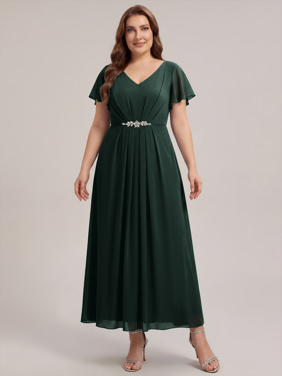 Robe longue maxi ligne A avec manches à volants col en V ornée de strass #Couleur_Vert forêt foncé