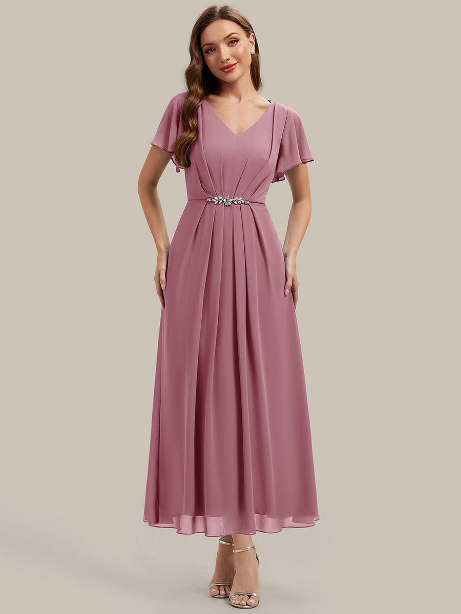 Robe longue maxi ligne A avec manches à volants col en V ornée de strass #Couleur_Orchidee