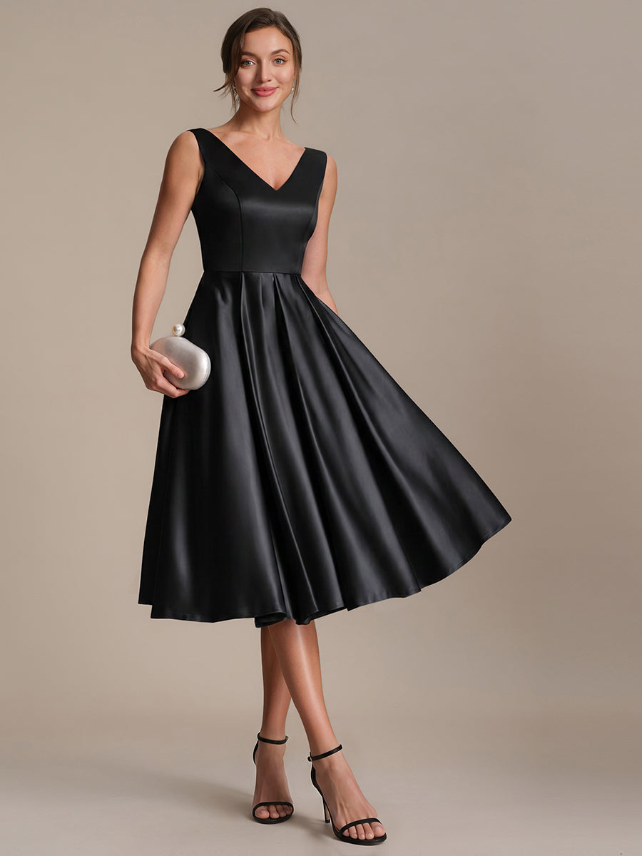 Robe midi de bal sans manches à volants plissée avec décolleté en V #Couleur_Noir