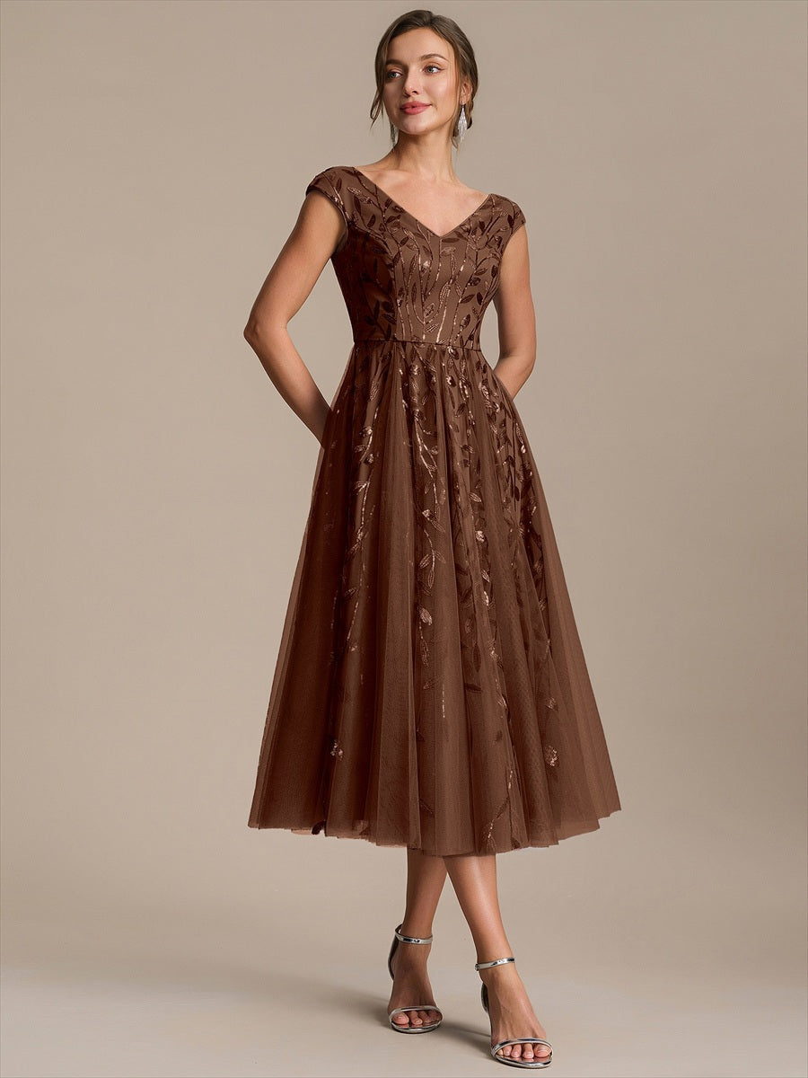 Robe midi sans manches col en V à sequins et coupe évasée #Couleur_Brun