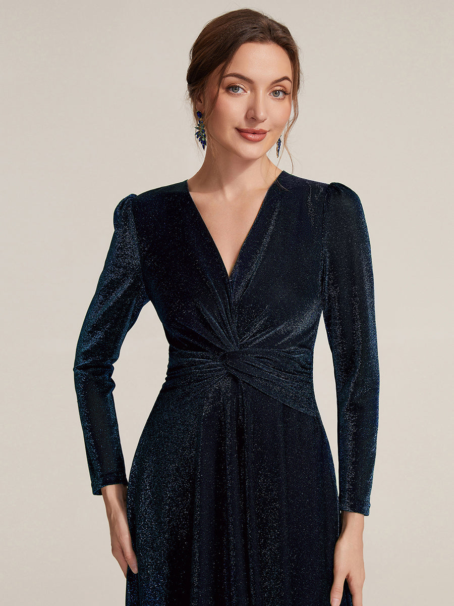 Robe longueur th¨¦ ¨¤ manches longues col crois¨¦ tr¨¨s extensible avec fermeture ¨¦clair au dos et d¨¦tail de n?ud #Couleur_Bleu Marine