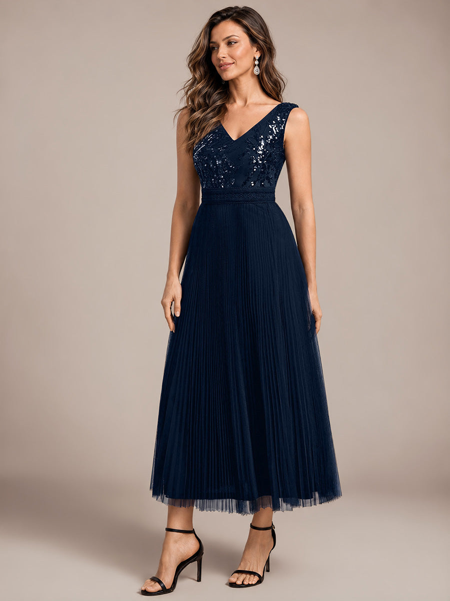 Robe A-Line sans manches en sequins avec décolleté en V et fermeture éclair au dos #Couleur_Bleu Marine